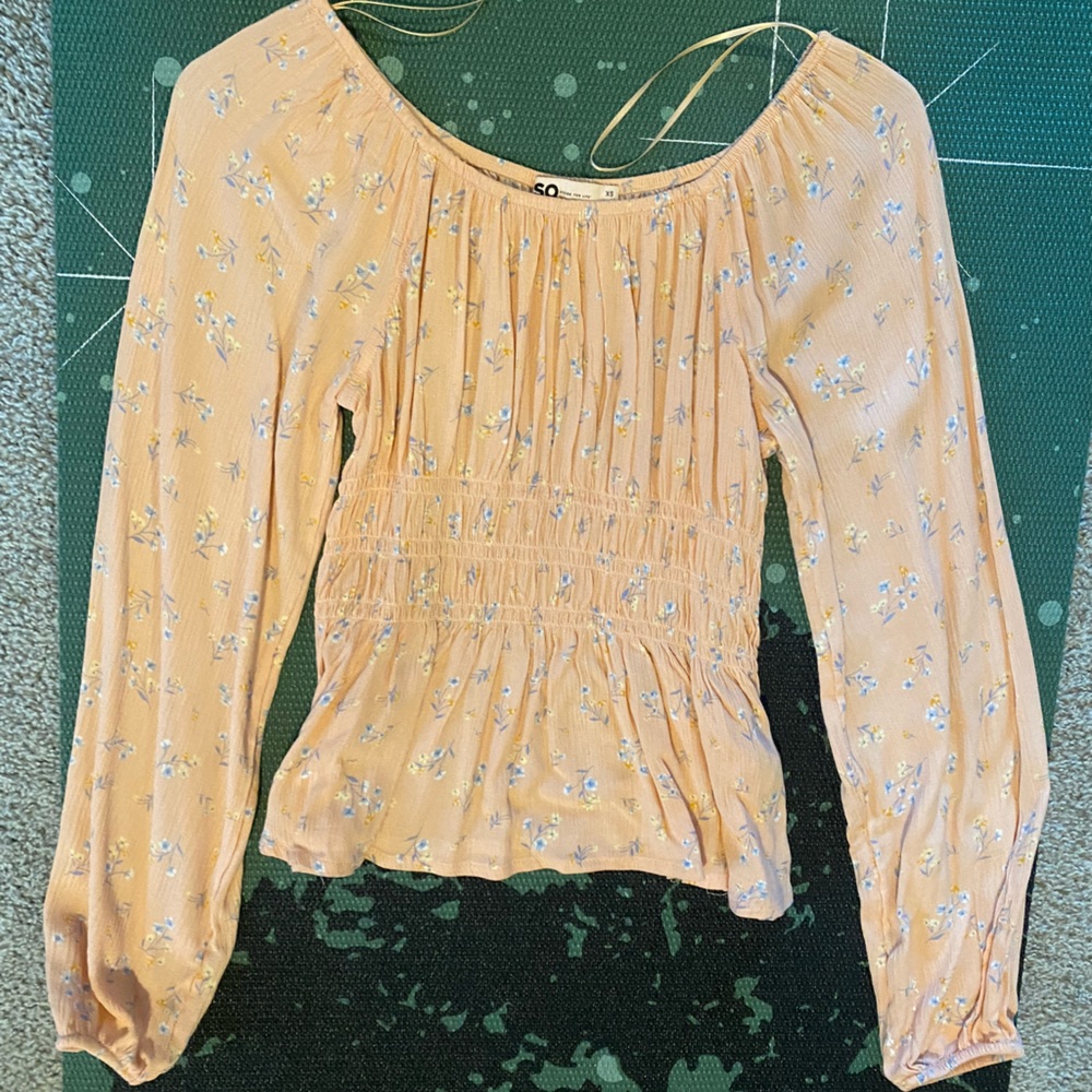 Pink Flowy floral blouse